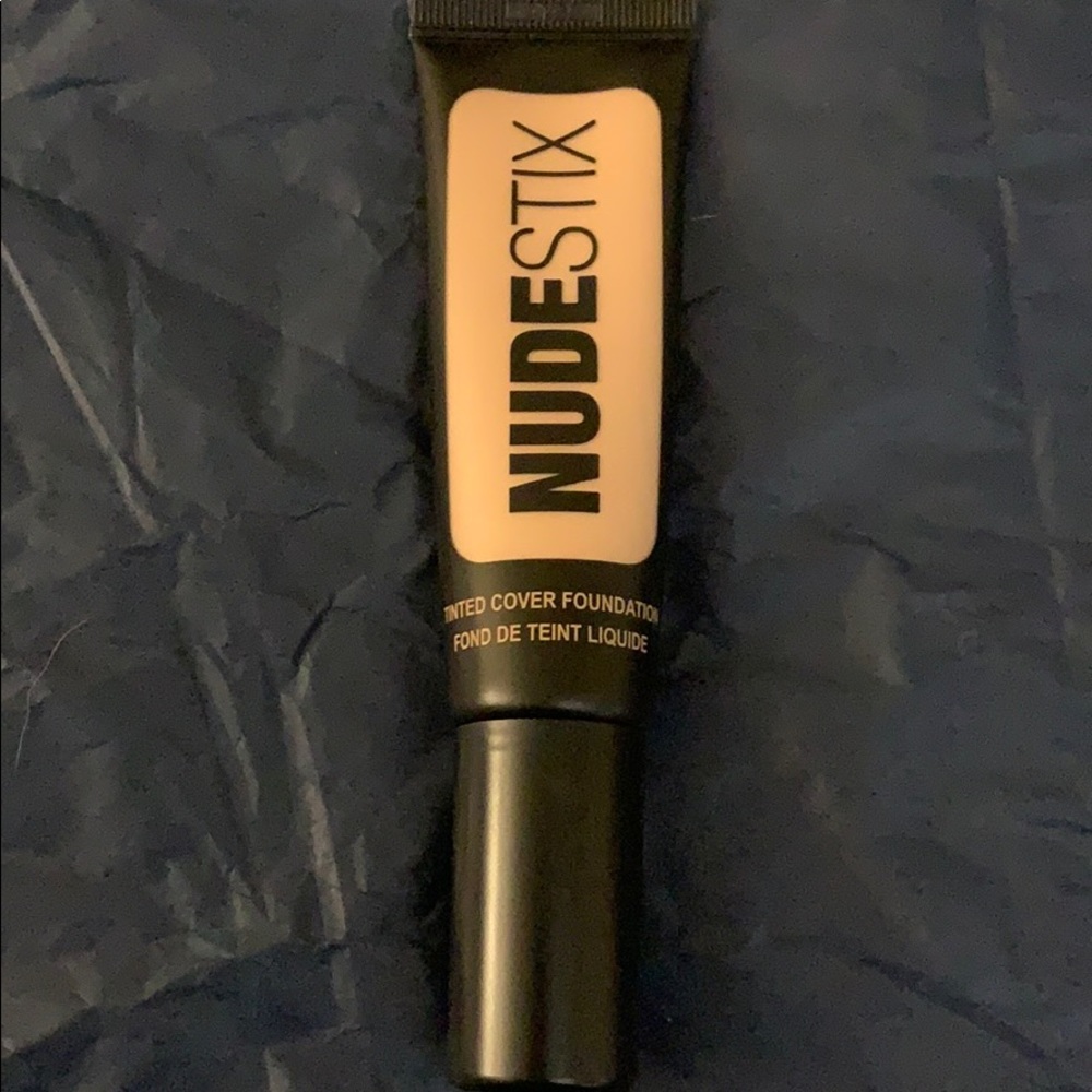 Nudestix tinted cover NWOB